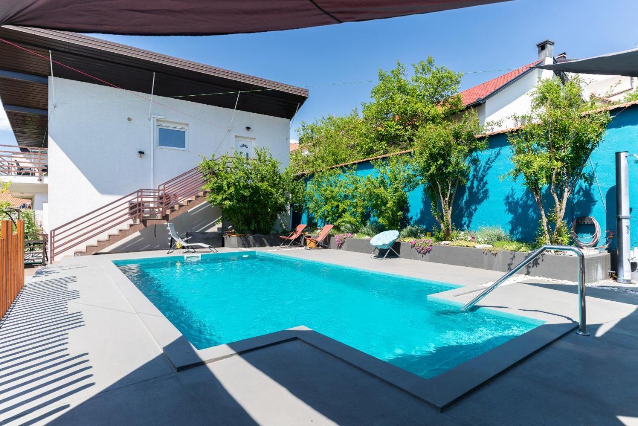 Pure Sky Apartments - With Pool Μόσταρ Εξωτερικό φωτογραφία