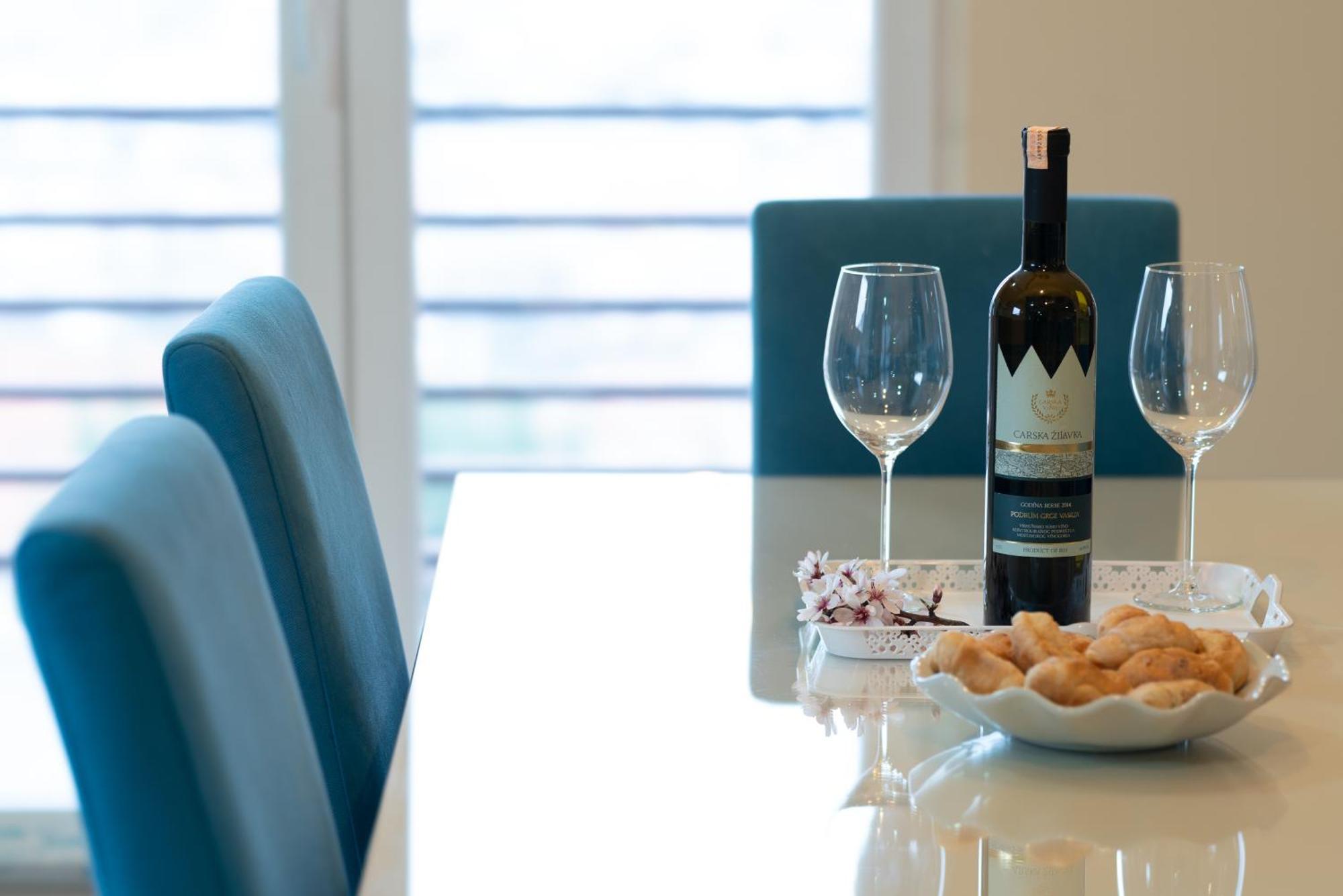 Pure Sky Apartments - With Pool Μόσταρ Εξωτερικό φωτογραφία